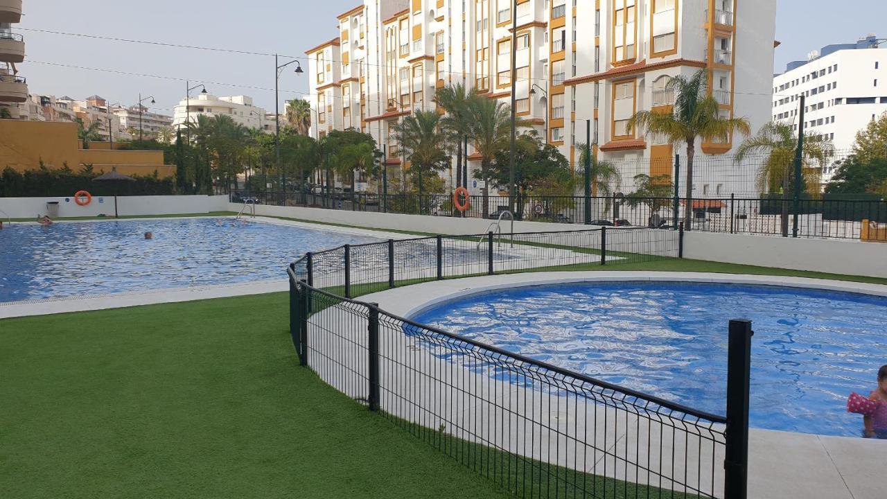 Estepona Puerto公寓 外观 照片